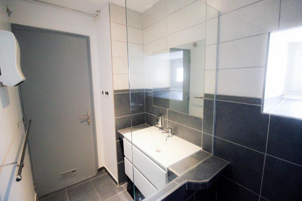 Appartement Calme Et Spacieux, Cite Et Ville A Pied, Wifi, 2 Chambres, 3 Lits Carcassonne Buitenkant foto